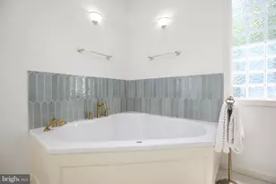 1500 Augustine Ave, Fredericksburg, VA 22401 - Photo 32
