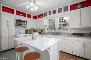 1500 Augustine Ave, Fredericksburg, VA 22401 - Photo 20