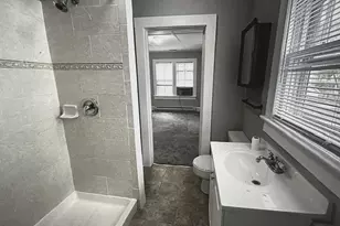 807 Wolfe St, Fredericksburg, VA 22401 - Photo 4