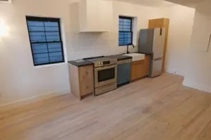 1401 Charles St, Fredericksburg, VA 22401 - Photo 2