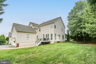 1002 W Kensington Cir, Fredericksburg, VA 22401 - Photo 52