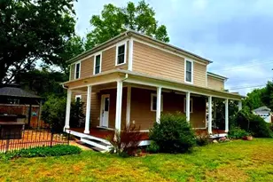 705 Charlotte St, Fredericksburg, VA 22401 - Photo 6