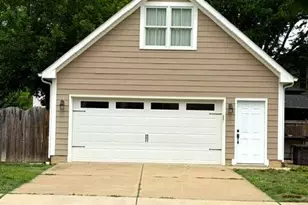 705 Charlotte St, Fredericksburg, VA 22401 - Photo 2