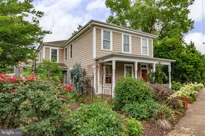 705 Charlotte Street, Fredericksburg, VA 22401 - Photo 2