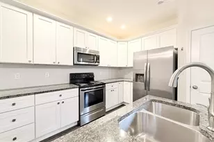 606 Shepherd St, Fredericksburg, VA 22401 - Photo 8