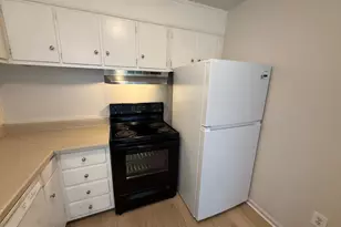 809 Denton Cir, Fredericksburg, VA 22401 - Photo 14