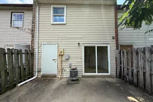 809 Denton Cir, Fredericksburg, VA 22401 - Photo 16
