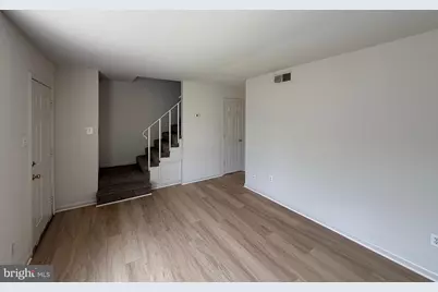 809 Denton Circle, Fredericksburg, VA 22401 - Photo 4