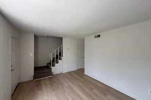 809 Denton Cir, Fredericksburg, VA 22401 - Photo 4