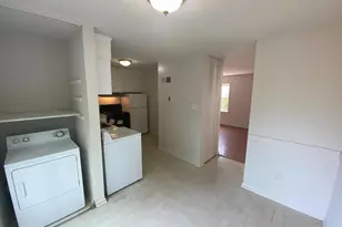 809 Denton Cir, Fredericksburg, VA 22401 - Photo 8