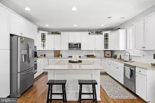 1305 Hearthstone Dr, Fredericksburg, VA 22401 - Photo 4