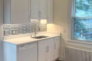 1212 Prince Edward St, Fredericksburg, VA 22401 - Photo 8