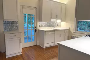 1212 Prince Edward St, Fredericksburg, VA 22401 - Photo 10