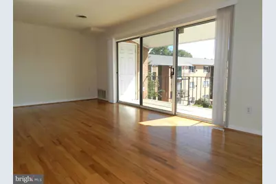 1805 William Street #205, Fredericksburg, VA 22401 - Photo 2