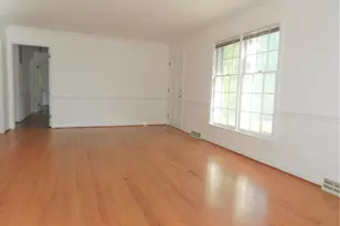 108 Wilderness Ln, Fredericksburg, VA 22401 - Photo 2