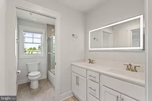 313 Charles St, Fredericksburg, VA 22401 - Photo 24