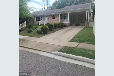 1614 Littlepage Street, Fredericksburg, VA 22401 - Photo 1