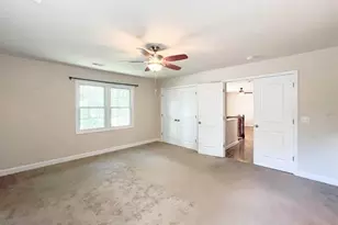 433 Deerwood Dr, Fredericksburg, VA 22401 - Photo 10