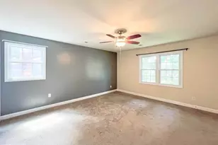 433 Deerwood Dr, Fredericksburg, VA 22401 - Photo 8