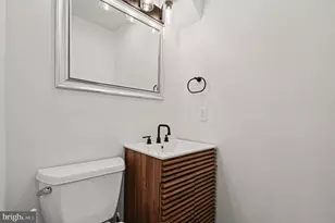1618 Caroline St, Fredericksburg, VA 22401 - Photo 18