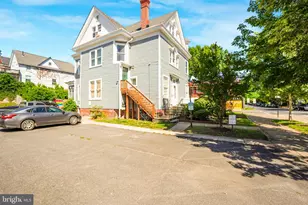 1122 Caroline St, Fredericksburg, VA 22401 - Photo 2