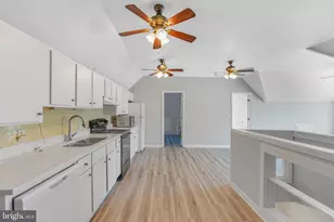 1122 Caroline St, Fredericksburg, VA 22401 - Photo 8