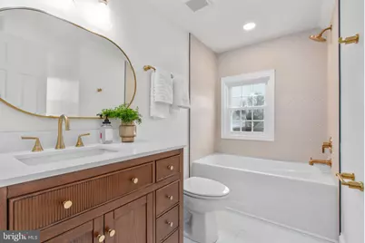 913 Sylvania Avenue, Fredericksburg, VA 22401 - Photo 4