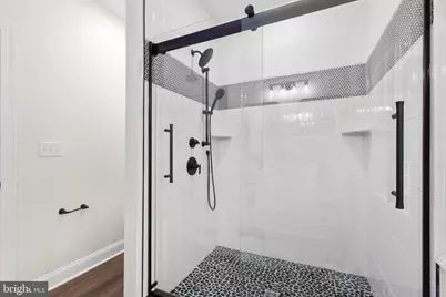 913 Sylvania Avenue, Fredericksburg, VA 22401 - Photo 32