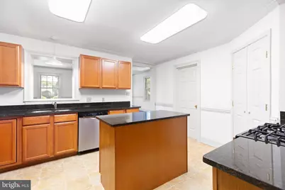 1307 Caroline Street, Fredericksburg, VA 22401 - Photo 12