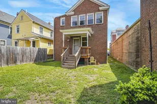 1004 Prince Edward St, Fredericksburg, VA 22401 - Photo 12