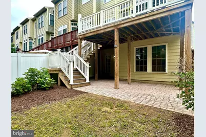 1040 Hotchkiss Place, Fredericksburg, VA 22401 - Photo 32