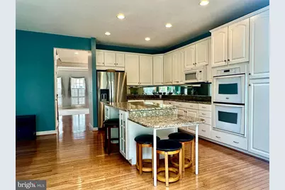 1040 Hotchkiss Place, Fredericksburg, VA 22401 - Photo 12