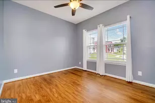 106 Ridgeway St, Fredericksburg, VA 22401 - Photo 4