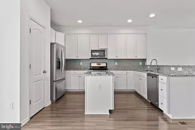 1418 Hudgins Farm Circle, Fredericksburg, VA 22408 - Photo 10