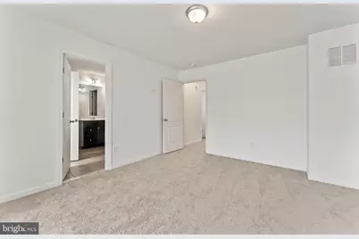 1418 Hudgins Farm Circle, Fredericksburg, VA 22408 - Photo 18