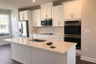 1806 Briscoe Ln, Fredericksburg, VA 22401 - Photo 2