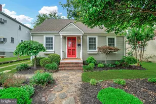 712 Freeman St, Fredericksburg, VA 22401 - Photo 2
