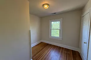 320 Wolfe St, Fredericksburg, VA 22401 - Photo 2