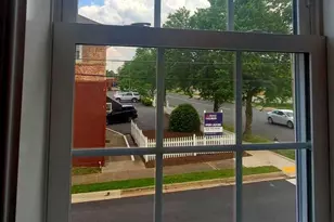 1801-201 Princess Anne St, Fredericksburg, VA 22401 - Photo 10