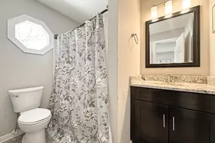1306 Kenmore Ave, Fredericksburg, VA 22401 - Photo 18