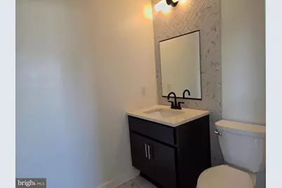 102 Hanover Street #302, Fredericksburg, VA 22401 - Photo 16