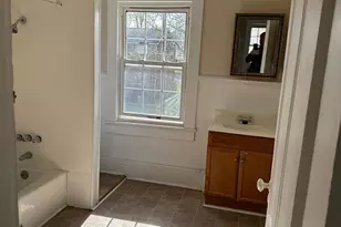 1605 Apt B Charles St, Fredericksburg, VA 22401 - Photo 6