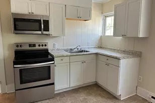 1605 Apt B Charles St, Fredericksburg, VA 22401 - Photo 4