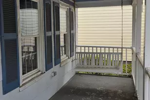 102 Frederick St, Fredericksburg, VA 22401 - Photo 2