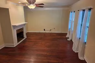 102 Frederick St, Fredericksburg, VA 22401 - Photo 4