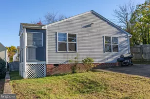 621 Wolfe St, Fredericksburg, VA 22401 - Photo 2
