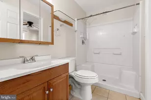 621 Wolfe St, Fredericksburg, VA 22401 - Photo 18