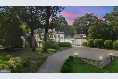 812 Beverly Drive, Fredericksburg, VA 22401 - Photo 2