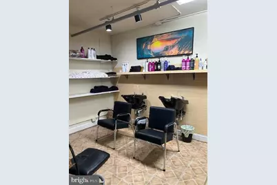 810 Caroline Street #201, Fredericksburg, VA 22401 - Photo 2