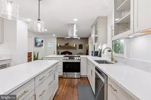 710 Bunker Hill St, Fredericksburg, VA 22401 - Photo 14